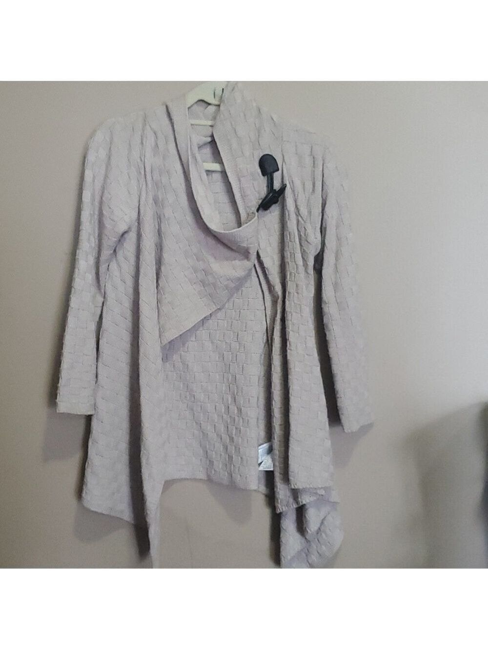 Venus sweater wrap size small